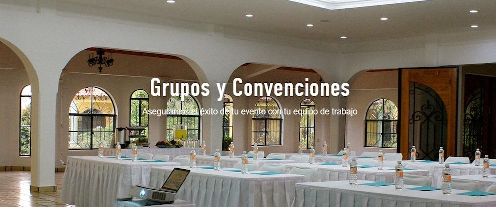 Hotel Oaxtepec Εξωτερικό φωτογραφία